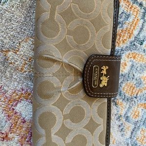 Coach wallet